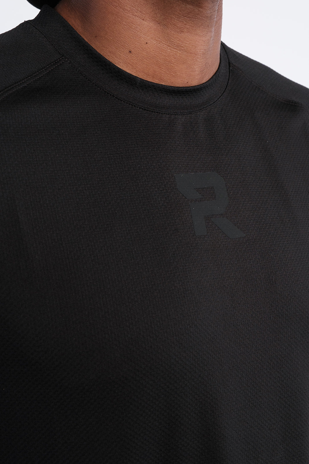 Resilience Men’s Performance Top - Black
