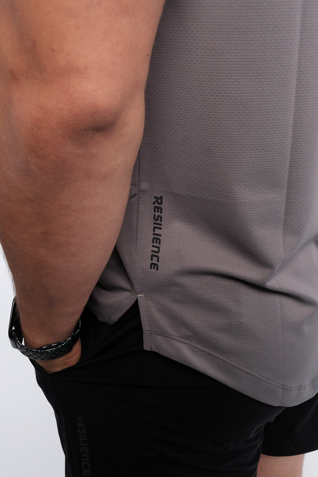 Resilience Men’s Performance Top - Grey