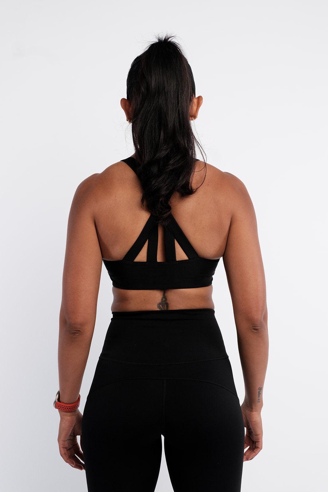 Resilience Women’s Sports Bra - Black